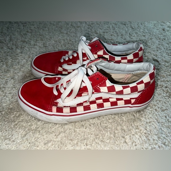 Unisex Old Skool Low Top Red Checkered Vans - Picture 1 of 8